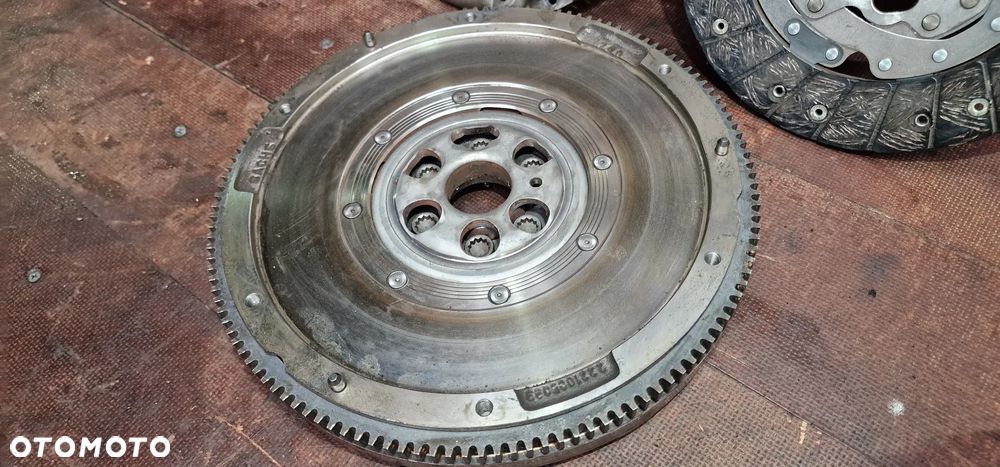 KOŁO DWUMASOWE 1.4TDI VW Polo 6C Fabia II Rapid - 7