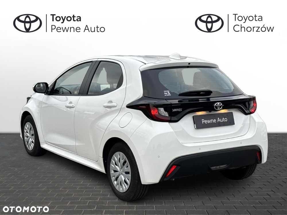 Toyota Yaris - 4
