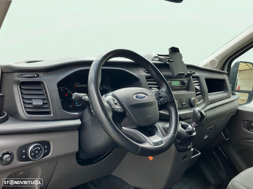 Ford Transit - 13