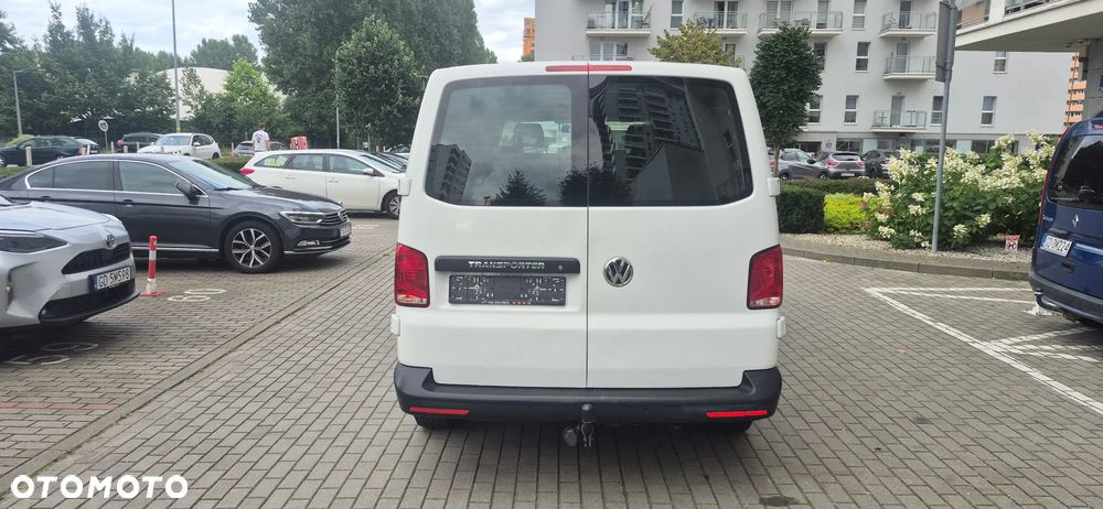 Volkswagen Transporter - 11