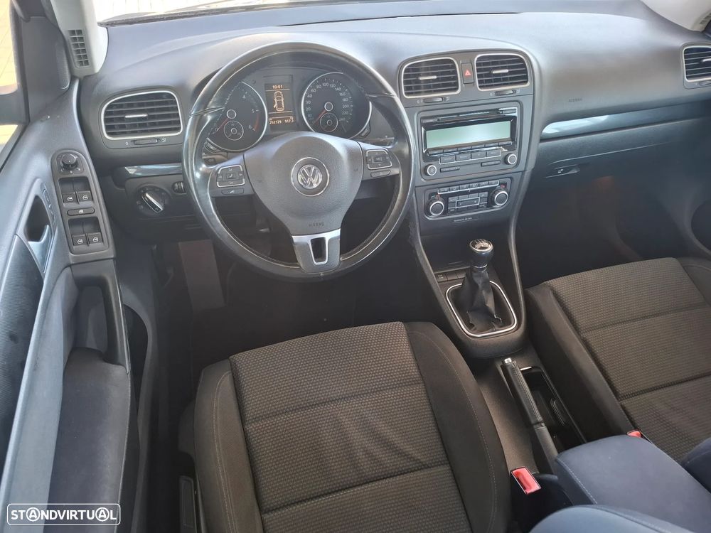 VW Golf 2.0 TDi Confortline - 17