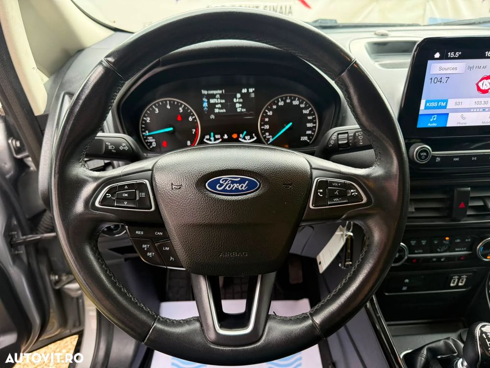 Ford EcoSport 1.0 EcoBoost Titanium - 12
