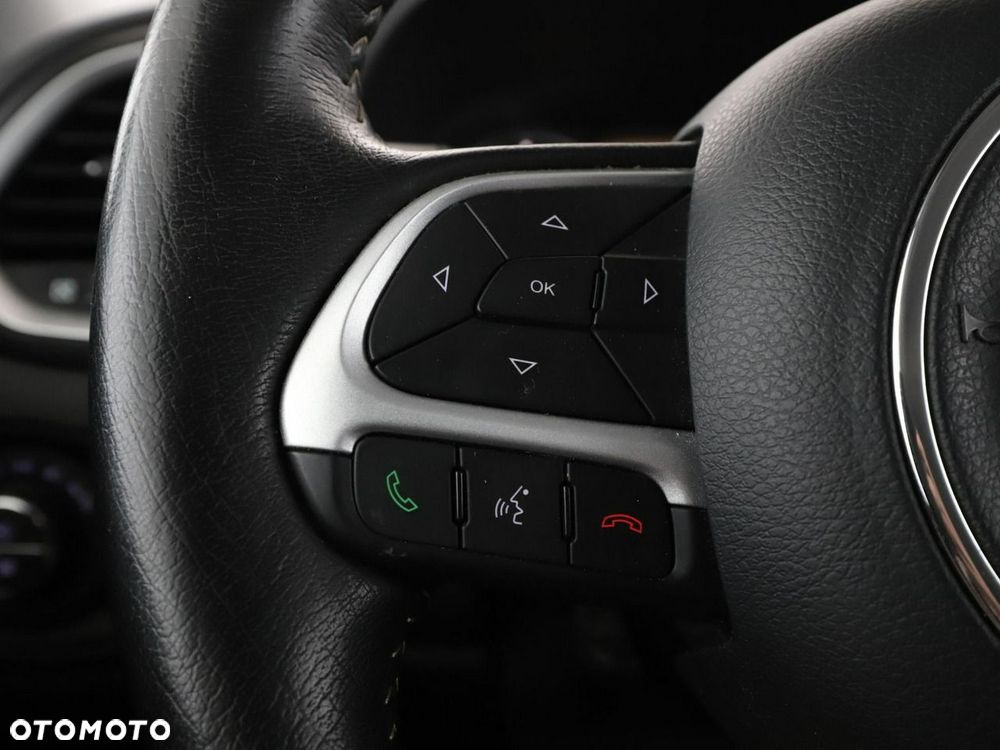 Jeep Renegade 2.0 MultiJet Limited 4WD S&S - 31