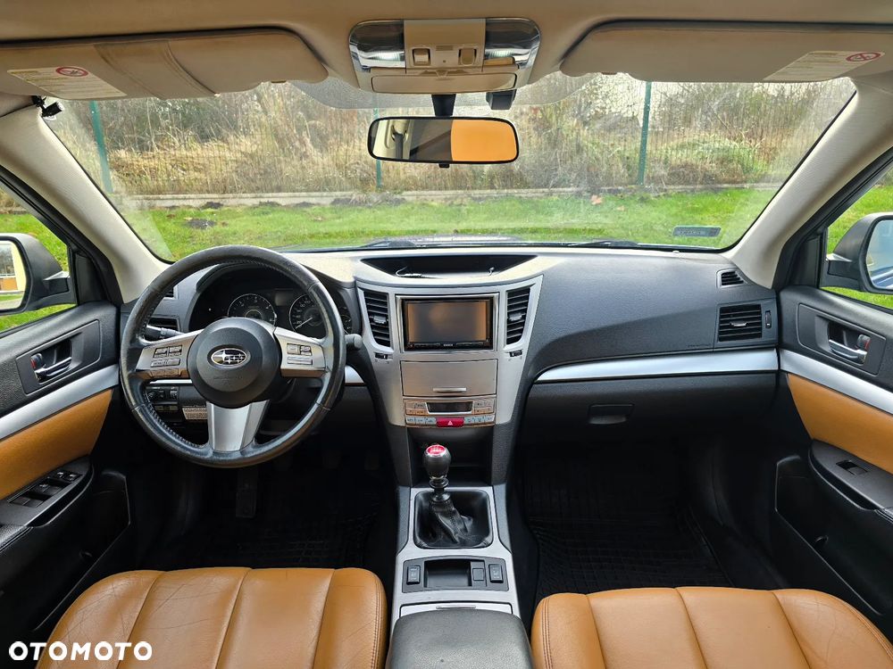 Subaru Outback 2.0D Active - 6