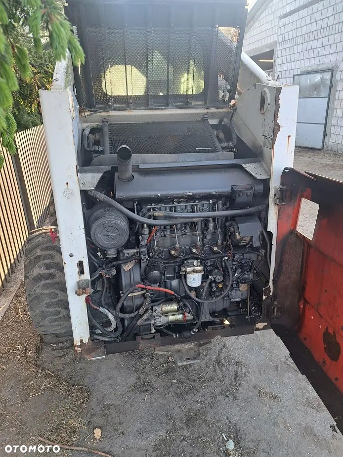 Hitachi EX30 - 11