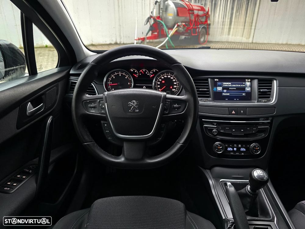 Peugeot 508 SW 1.6 BlueHDi Active - 42