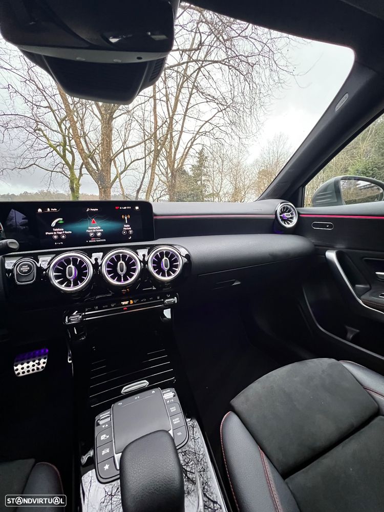 Mercedes-Benz A 250 Limousine e 8G-DCT AMG Line Advanced Plus - 25