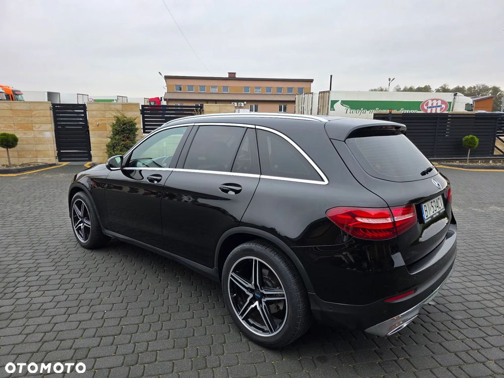 Mercedes-Benz GLC 220 d 4-Matic - 5