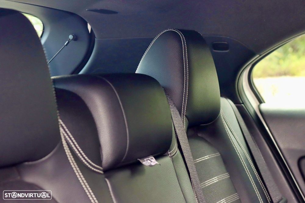 Mercedes-Benz A 180 d Style Plus Aut. - 23