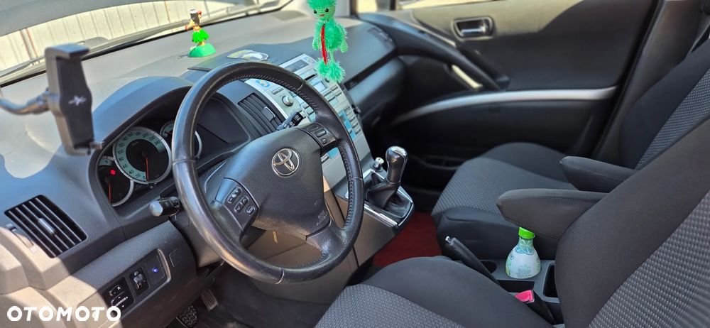 Toyota Corolla - 7