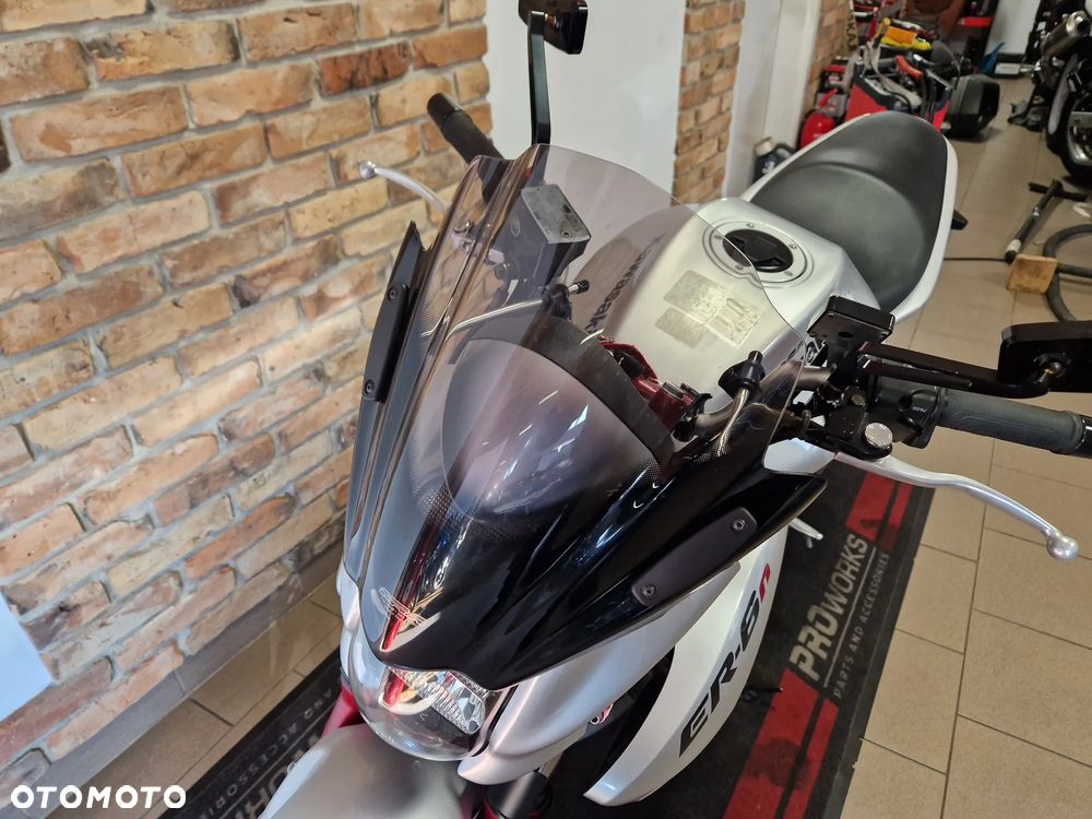 Kawasaki ER - 18