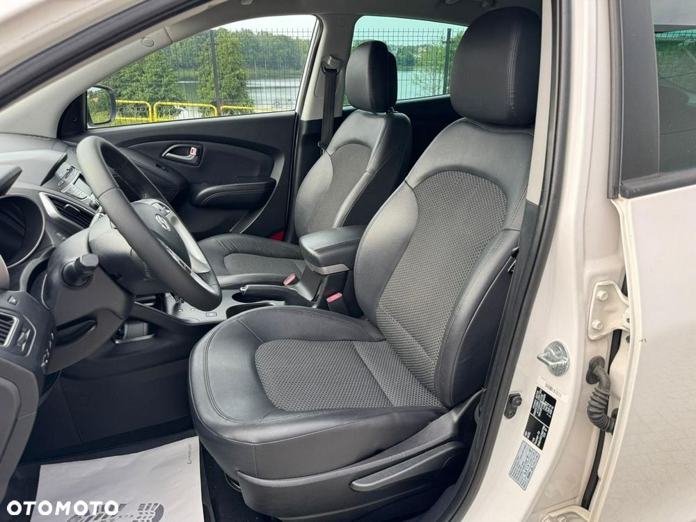 Hyundai ix35 - 12