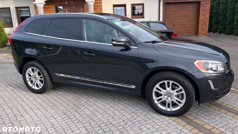 Volvo XC 60 - 8