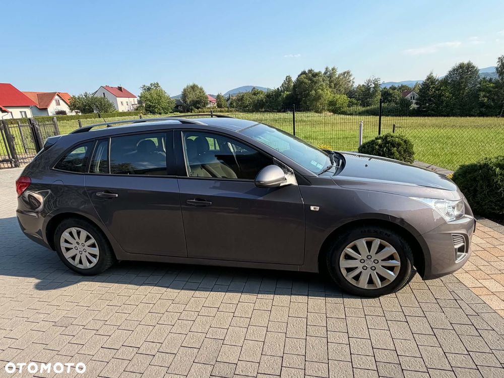 Chevrolet Cruze - 4