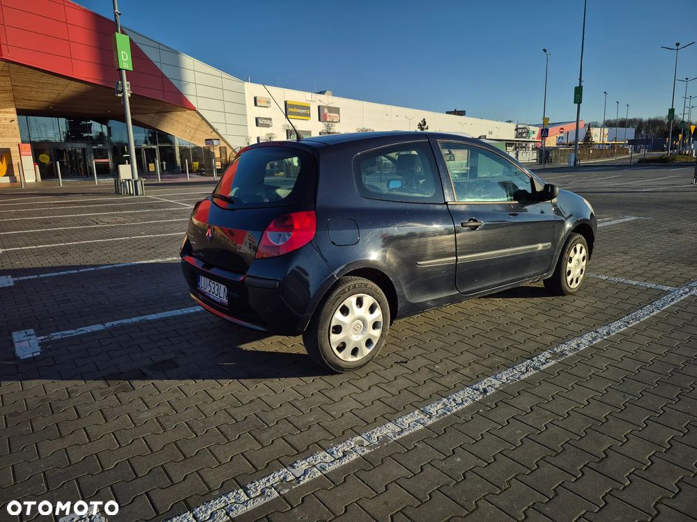 Renault Clio 1.5 dCi Dynamique - 7