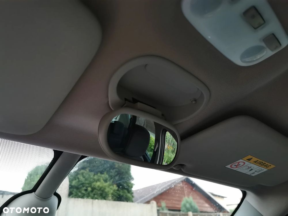 Renault Scenic 1.6 16V 110 LIMITED - 33
