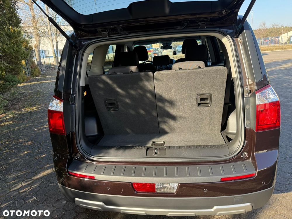 Chevrolet Orlando 2.0 D LT+ - 12