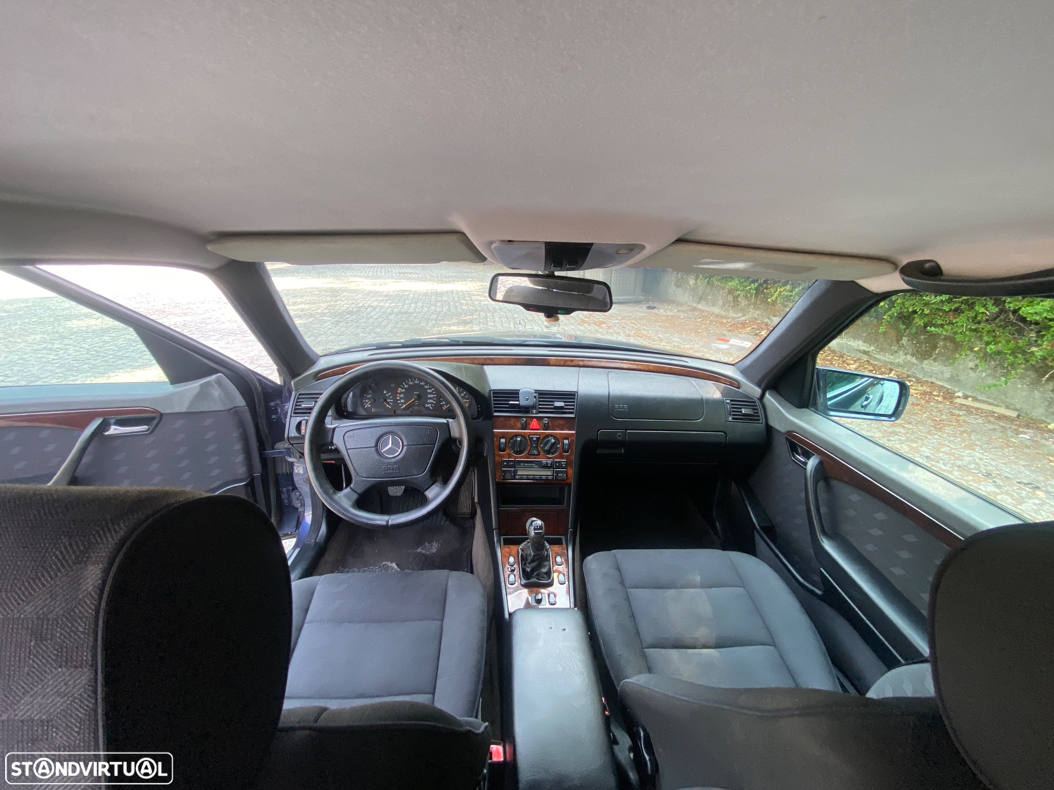 Mercedes-Benz C 180 Elegance - 5