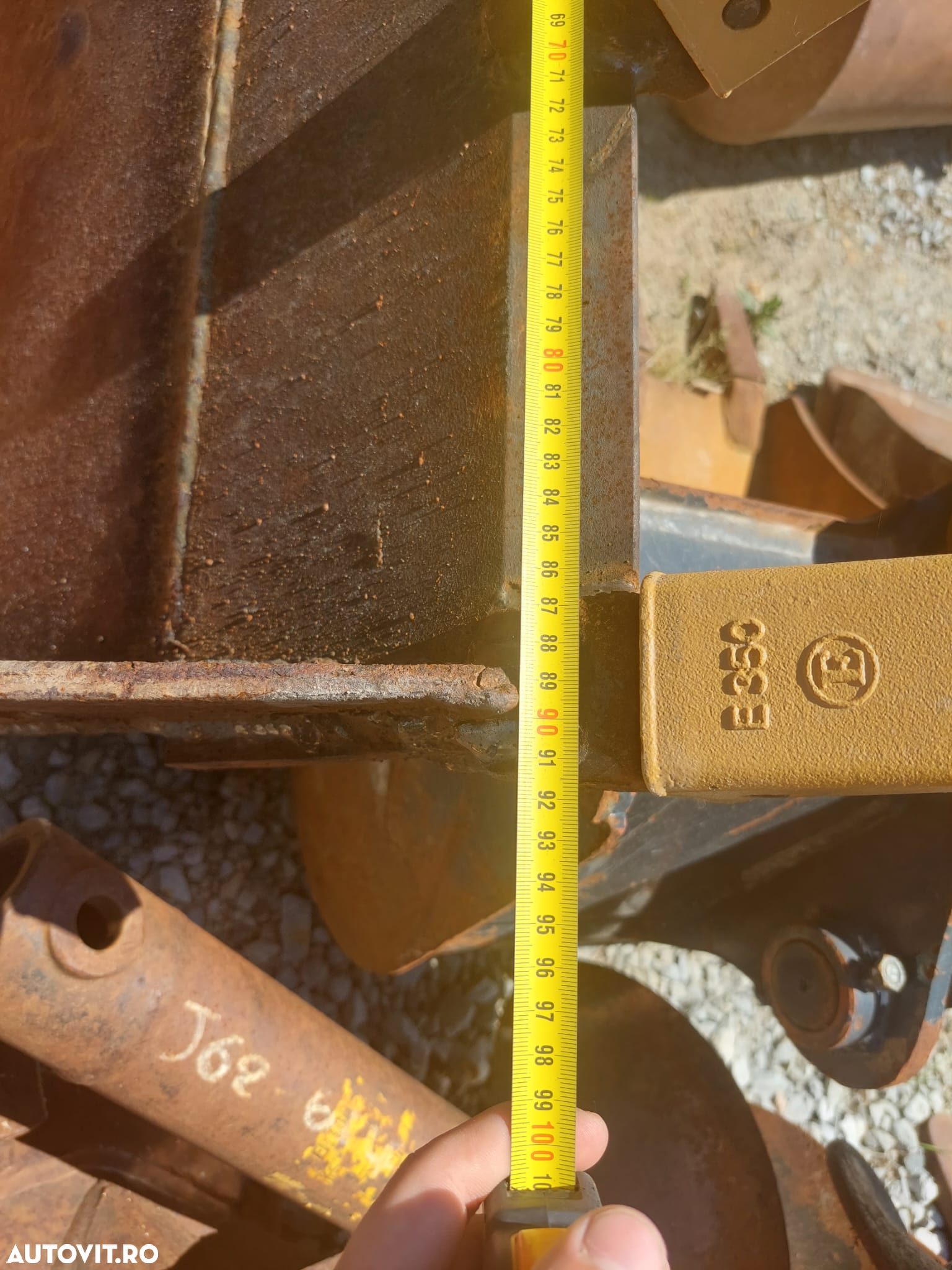 Cupa buldoexcavator - 3