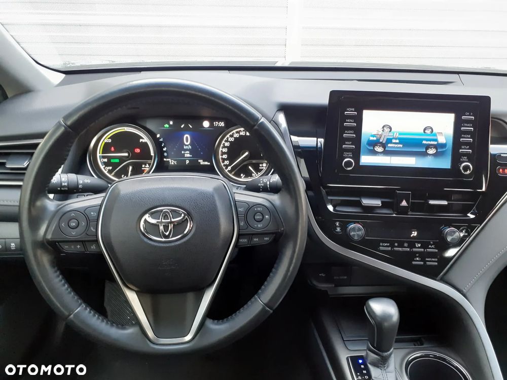 Toyota Camry 2.5 Hybrid Comfort CVT - 9