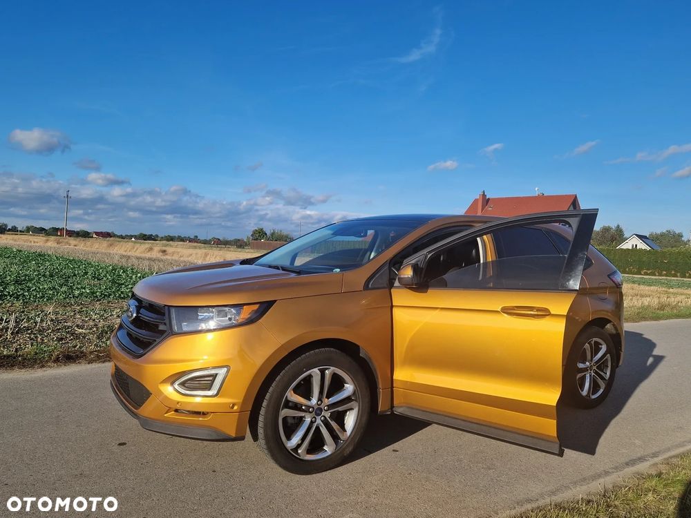 Ford Edge - 2