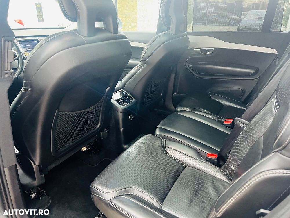 Volvo XC 90 T8 Twin Engine AWD Inscription - 11