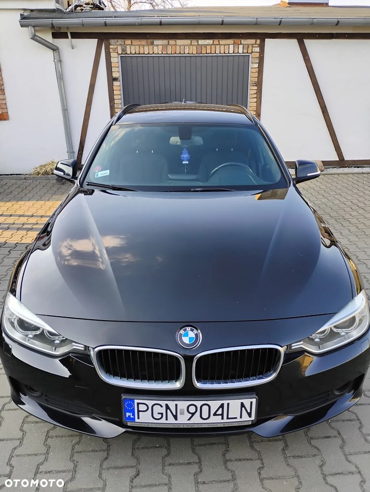 BMW Seria 3 318d - 1