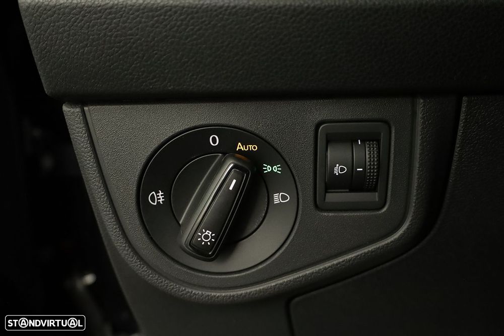 VW Taigo 1.0 TSI Urban - 19
