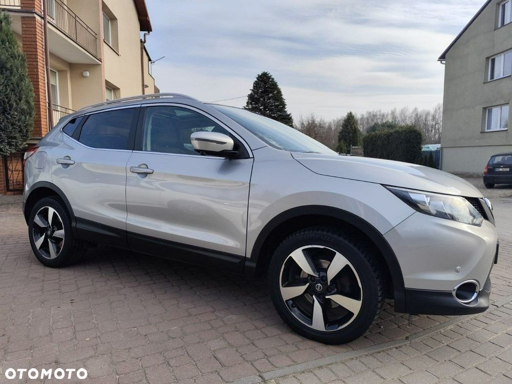 Nissan Qashqai 1.2 DIG-T N-Connecta EU6 - 6
