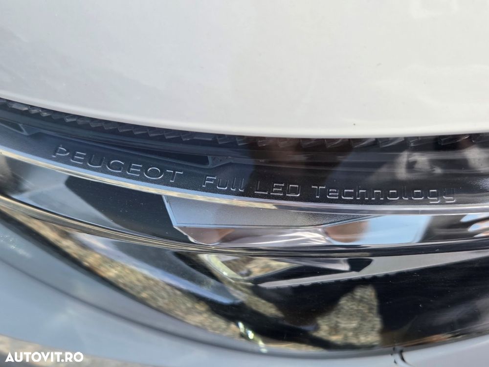 Peugeot 5008 BlueHDI 180 EAT8 GT - 8