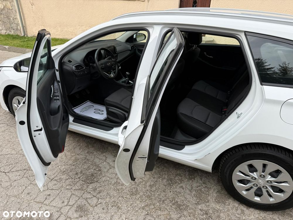 Hyundai i30 1.0 T-GDI Modern - 11