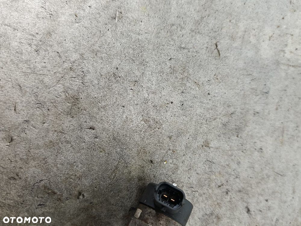 LISTWA WTRYSKOWA DIESEL KIA CEE'D I 31400-27410 0445214140  BOSCH 2.0 CRDI - 2