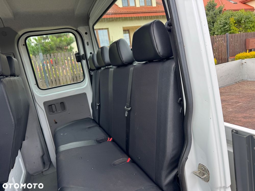 Mercedes-Benz Sprinter - 29