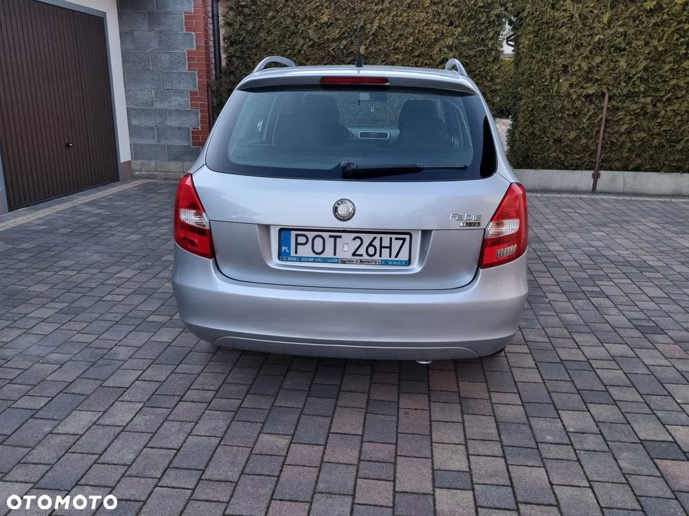 Skoda Fabia 1.4 16V Ambiente - 3