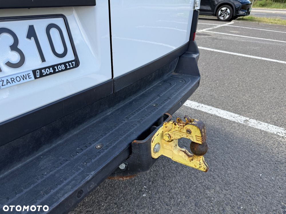 Volkswagen Crafter - 13