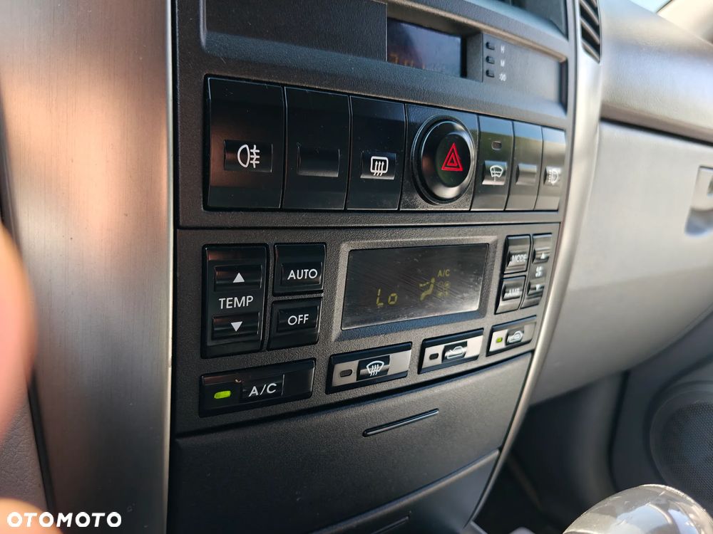 Kia Sorento 2.5 CRDi (lea) - 25