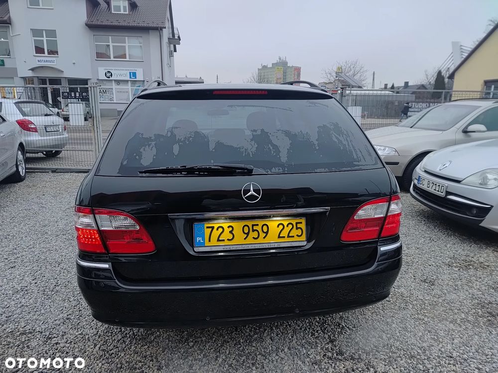 Mercedes-Benz Klasa E 500 Avantgarde Sport Edition - 4