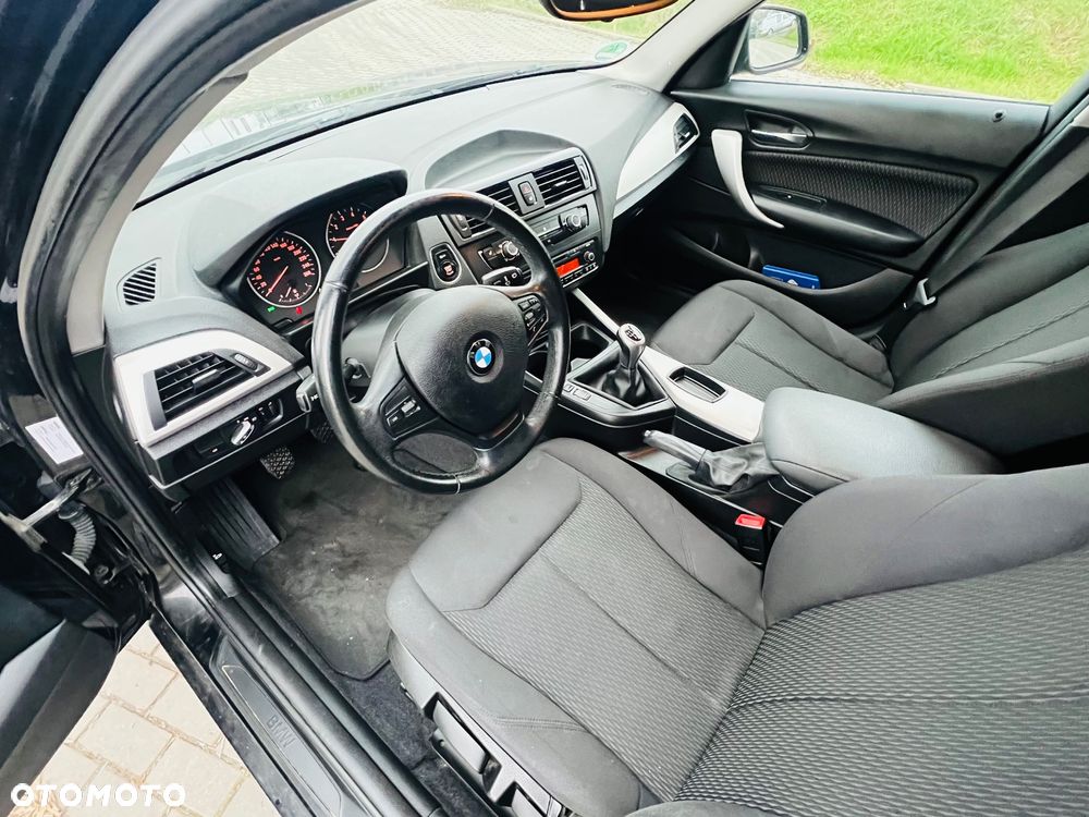 BMW Seria 1 114i - 9