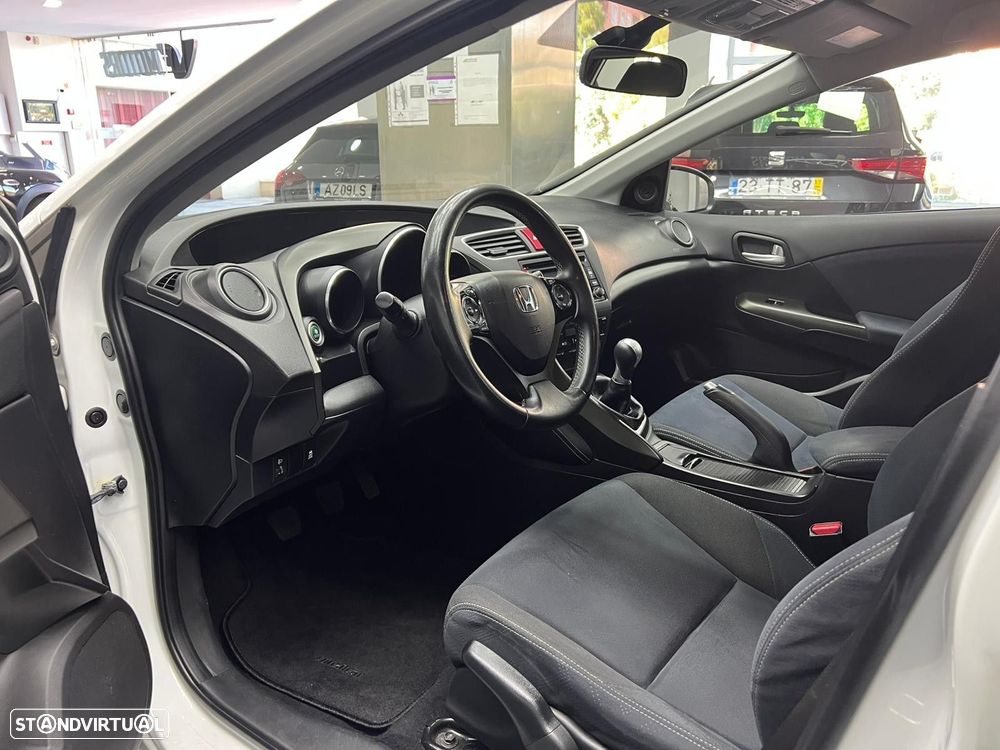Honda Civic Tourer 1.6 i-DTEC Sport Navi - 33