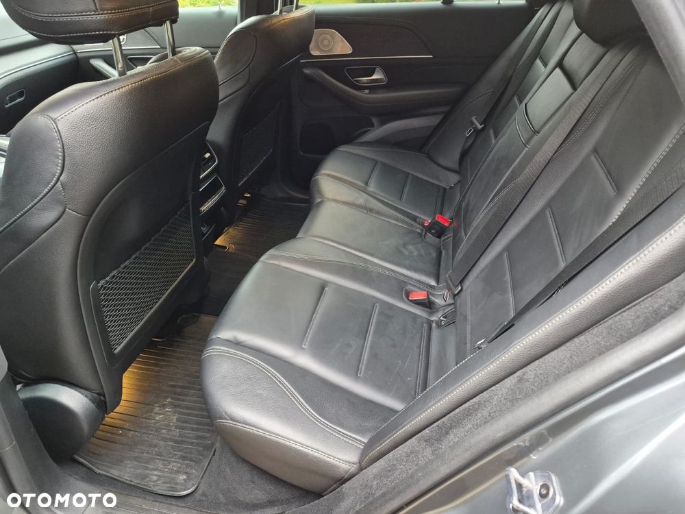 Mercedes-Benz GLE 350 e 4Matic 9G-TRONIC AMG Line - 12