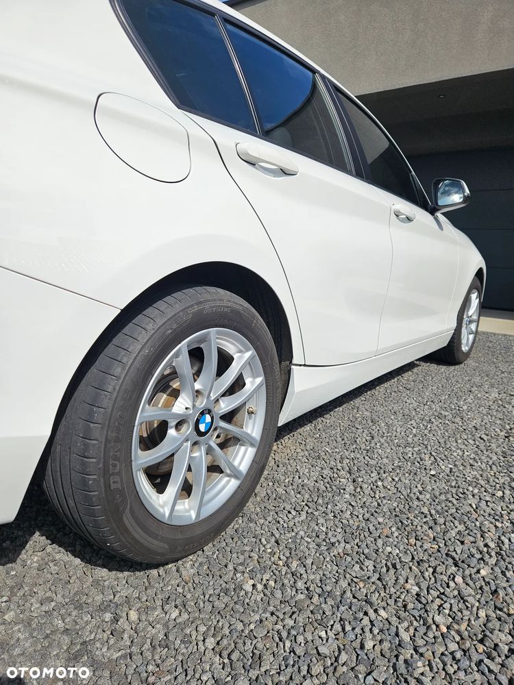 BMW Seria 1 114i - 16