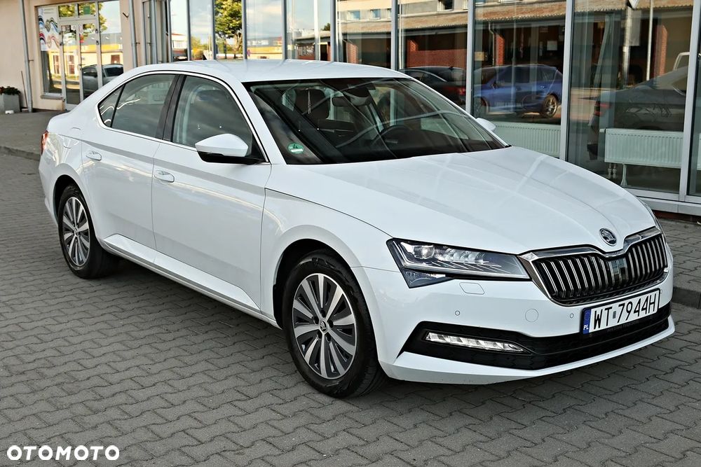 Skoda Superb 1.5 TSI Ambition DSG - 13