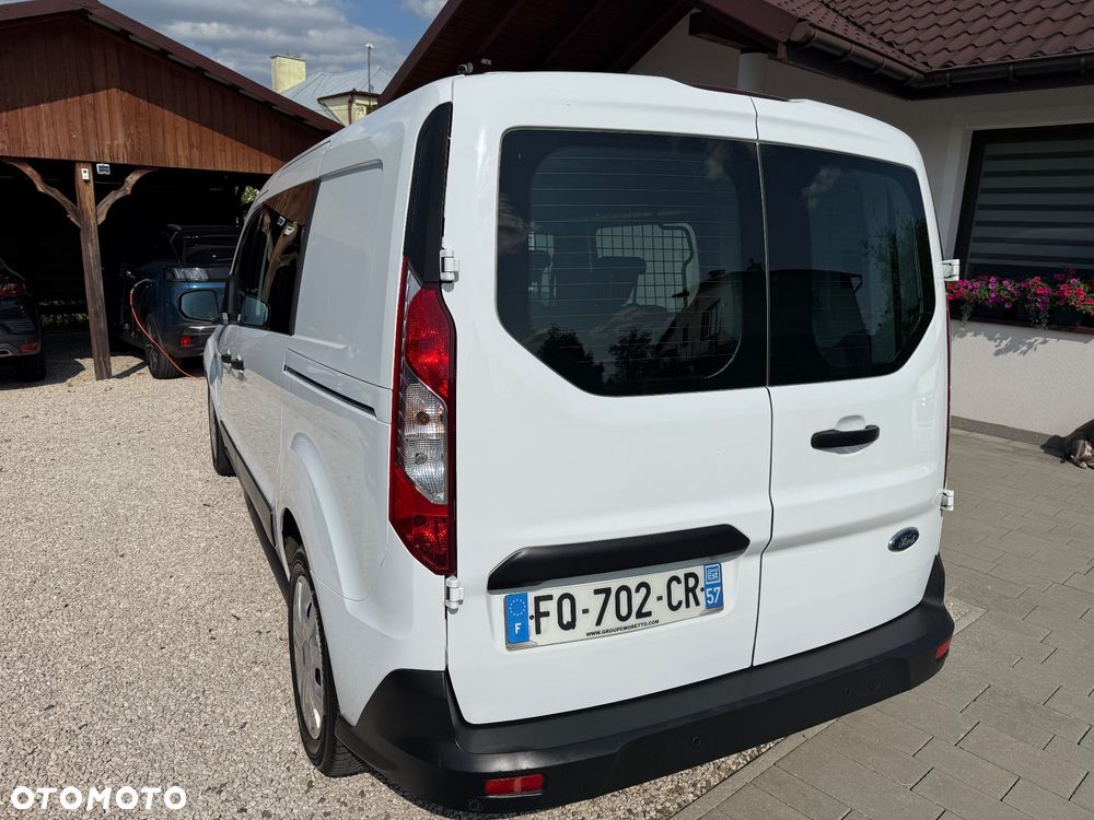 Ford Transit Connect - 8