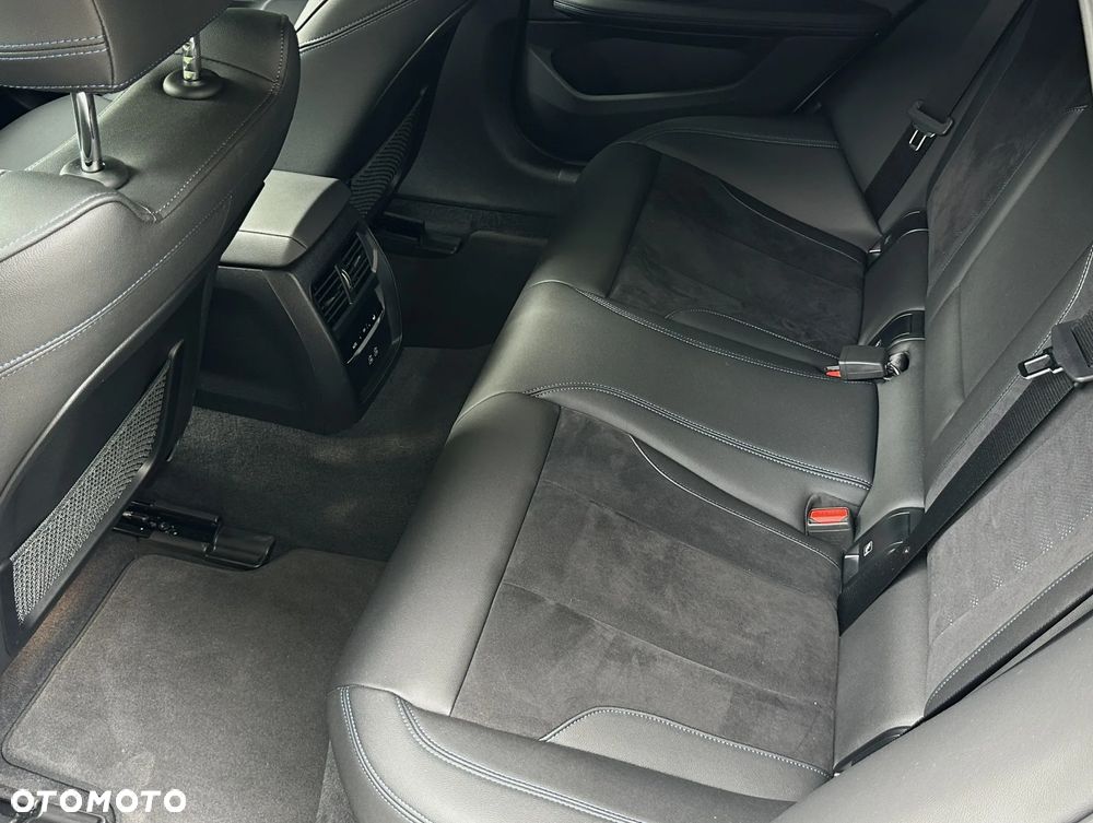 BMW i4 83.9kWh M50 xDrive - 19