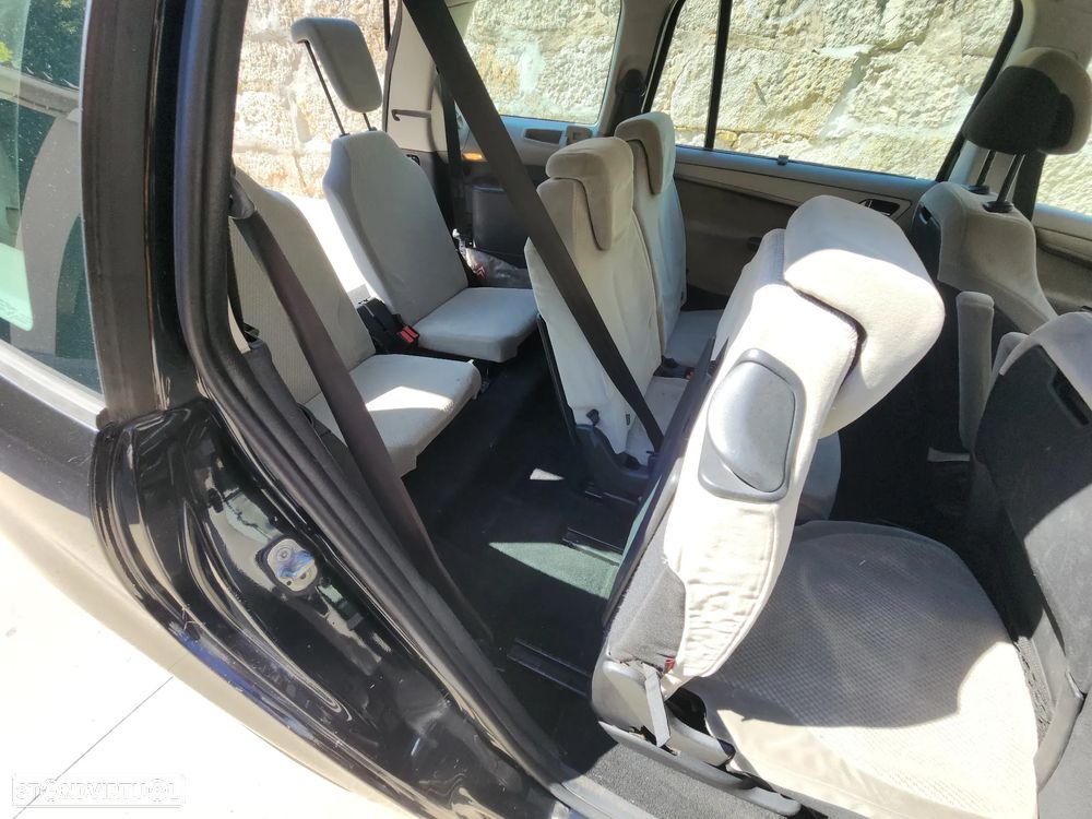 Citroën C4 Grand Picasso 1.6 HDi Confort CMP6 - 11