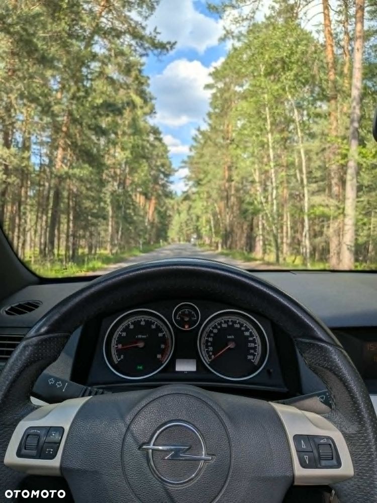 Opel Astra 1.8 Cosmo - 9