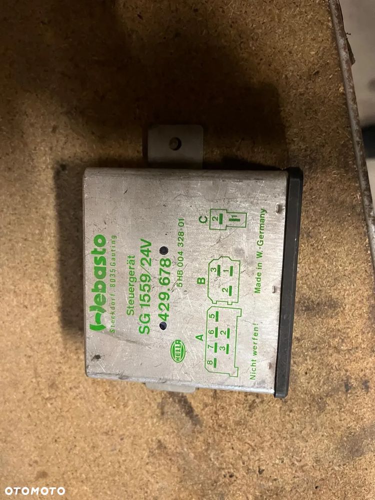 Jednostka sterująca ogrzewaniem WEBASTO SG1559 / 429678 Hella 24V - 1