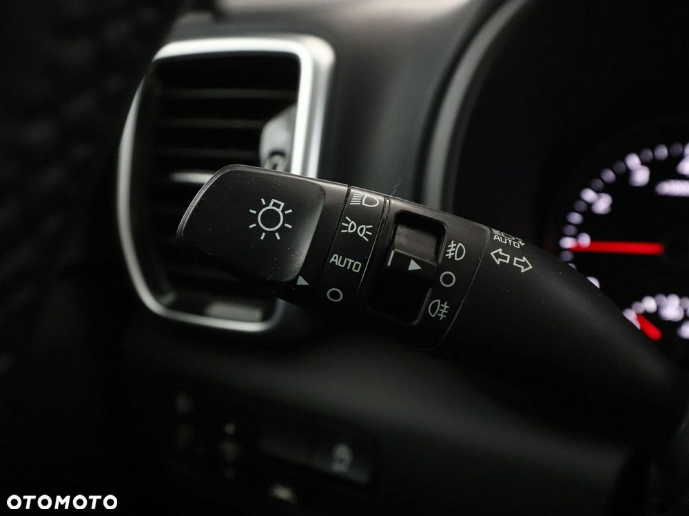 Kia Sportage 1.6 GDI 2WD DREAM-TEAM EDITION - 33