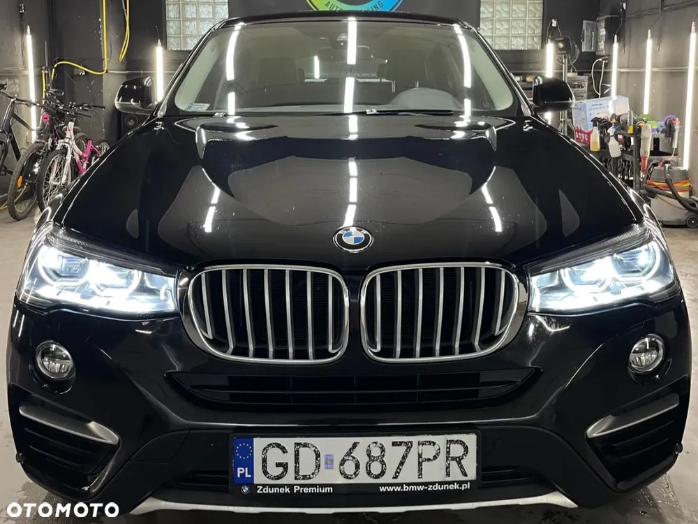 BMW X4 xDrive20i - 1