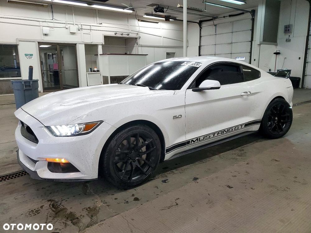 Ford Mustang 5.0 Ti-VCT V8 GT - 3
